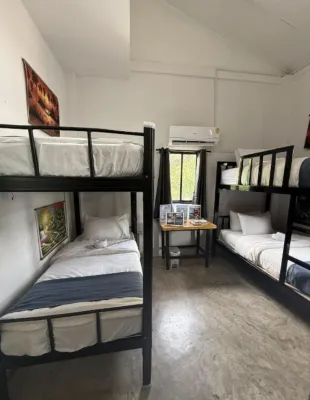 Nok Guesthouse & Hostel