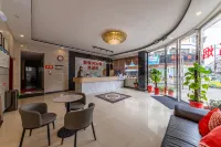 拓撲電競民宿（女傑廣場店）