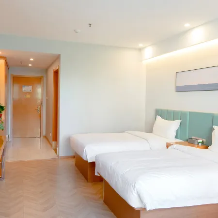 Dolphin E-Sports Hotel