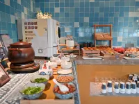 Home Inn Neo · Sanjie Liangxiang National Square Metro Station Branch - 2성급