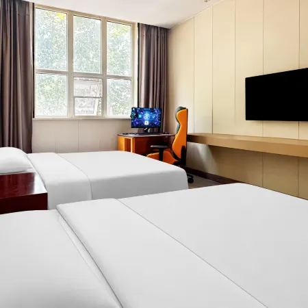 Yaxin E-Sports Hotel (Luohe Taihangshan Road)