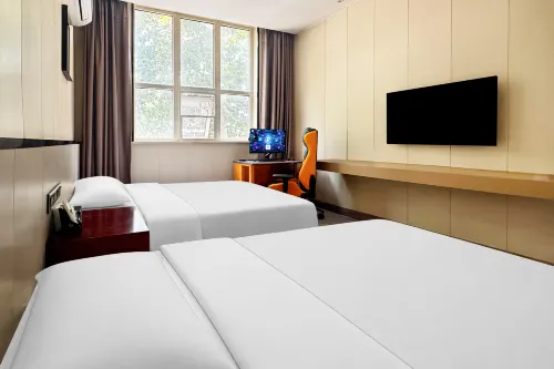 Yaxin E-Sports Hotel (Luohe Taihangshan Road)
