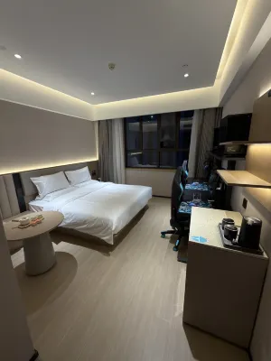 Leishen E-Sports Hotel (Datong Dongxin Square)