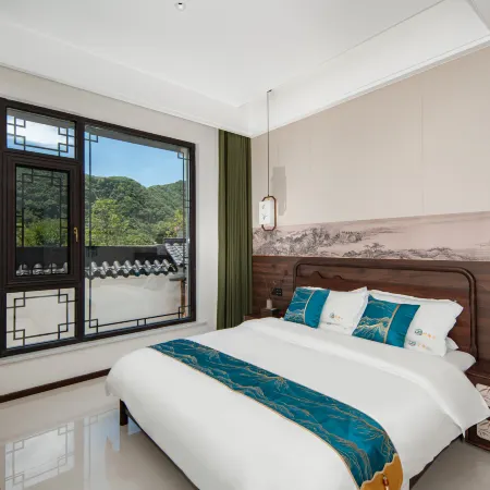 Bamboo Veranda · Hedge Bamboo Lodge