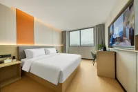 Home Inn (Ningbo Xiangshan Shipu Fishing Port Ancient Town Scenic Area Branch) - Mountain view