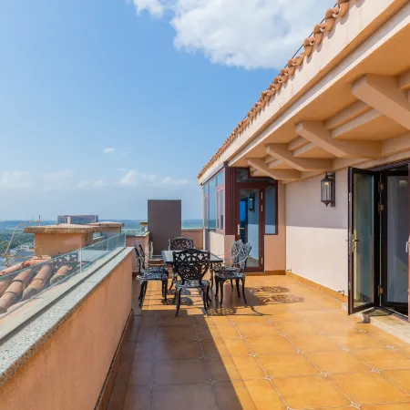 Highlights Holiday Seaview Apartment (Qionghai Boao Aaron Meeting Site)