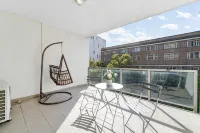 JC Home -  Free Wifi & Parking, Close Shopping & station - 3 estrellas