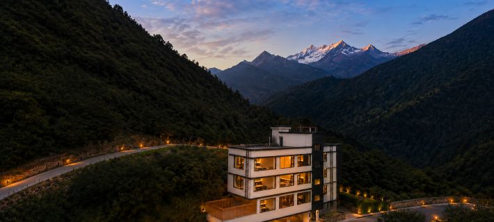 Yunqidu·Private soup villa with 24-hour free oxygen inhalation and floor heating Hoteles en Xiaojin