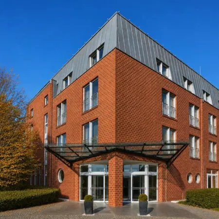Sunday Hotel Köln Hürth Отели рядом с достопримечательностью «Станция метро Marsdorf»