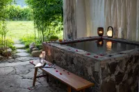 Yuanfu Xiadu Bridge Canyon Resort, Huangguoshu - spa