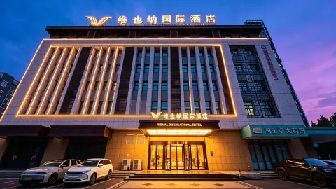 Vienna International Hotel (Juxian Bus Station Store) in Цзюйсянь