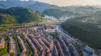 Peak Study · Miao‑Dong Immersive Slow‑life Homestay (Guizhou Village‑T, Kaili) - 3-Star