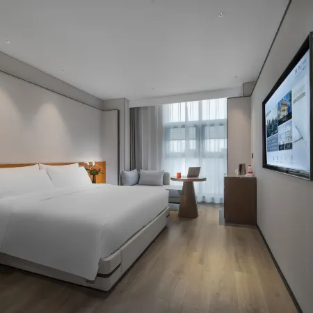 Vienna Classic Hotel (Gongyi City Government&Business School Branch)