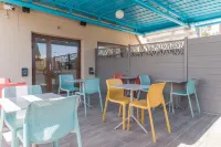 Kyriad Direct Toulon Ouest - la Seyne Sur Mer Hotels in Six-Fours-les-Plages
