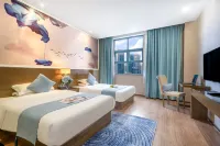 MO ZI Hotel (Zhong Mountain Old Town, International Lighting Center)