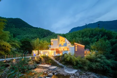 Anji Haozhuxi River Banshan Private Tang Starry Sky Holiday Home - สระว่ายน้ำส่วนตัว