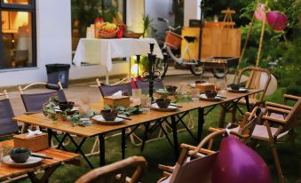 Shuimoju Village Hotel