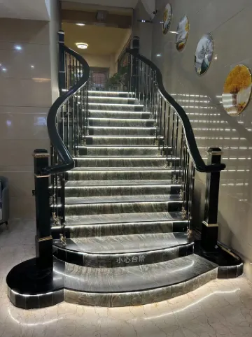 Dongshan Business Hotel