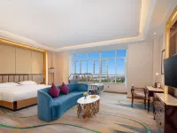 Jinjiang Metropolo Hotel (Yining Development Zone Hanma Building)