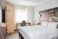 Ibis Quito
