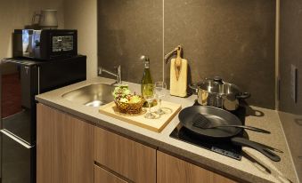 MONday Apart Nihonbashi Ningyocho (Formerly MONday Apart Nihonbashi Suitengumae)