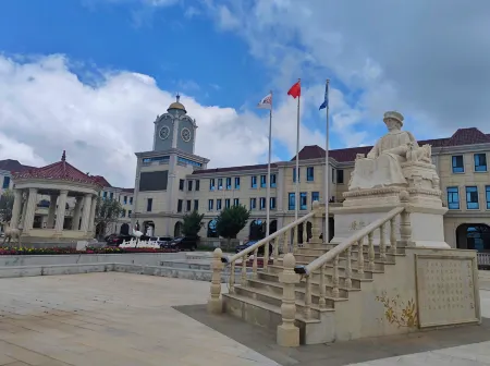 Weichang Mulan Culture Park Train Hotel