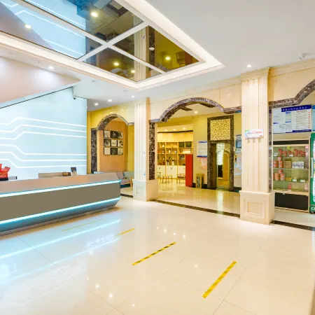 Junyi Chain Hotel (Xinyang Railway Station)
