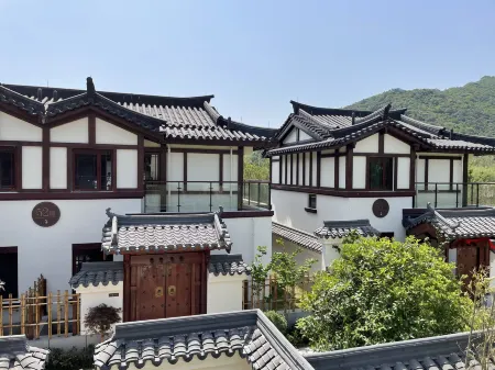 Changxing Tangchao Twelve Square Wubenfang Yinshuishanju (Shuikou Tea Culture Scenic Area Branch) Отели рядом с достопримечательностью «The Tribute Tea Museum of Tang Daynsaty»