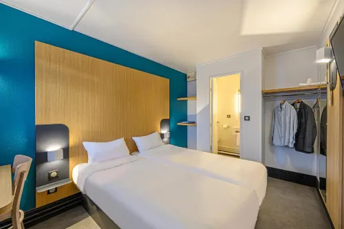 B&B Hotel Vannes Est Golfe du Morbihan فنادق في Ambon