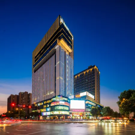 MO·Meicheng Hotel (Xi'an Foreign Affairs College Zhangba North Road Subway Station) Отели рядом с достопримечательностью «Горячая Источники Большого Цзян»