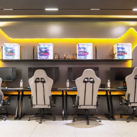 E-sports Hotel No. 7 (Dalian Nanshan Street)