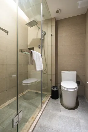 Yitel (Xuzhou Tongshan Wanda Plaza) Отели рядом с достопримечательностью «Logistic Service Group， CUMT Nanhu Campus»