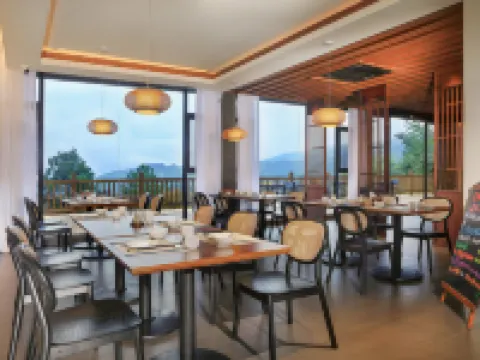 룽성 룽지 란싱 위위에 파노라마 호텔 (진포딩 3호 전망 지점) 룽성 호텔