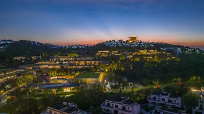 New Century Resort Huzhou Hotel in zona Qiucheng City Ruins