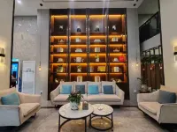 齊祺L飯店（許昌曹魏古城胖東來生活廣場店） 許昌住宿飯店