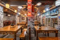 Holiday Inn Jiugongshan Tongshan - Mountain view
