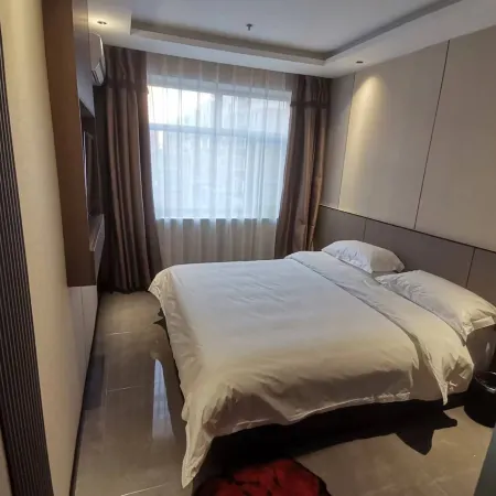 M. Huating Hot Spring Business Hotel