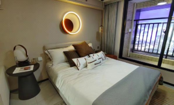 Foshan No.1 Yuetu Homestay (Jinshazhou Wanyi Plaza)