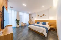 Huakai Yashu Family Inn (Wansuishan Wuxia City)