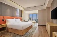 Hilton Garden Inn Wuhan Hankou Hotels near 永旺梦乐城（武汉金银潭店）