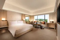 Conrad Singapore Orchard