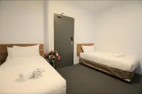 Newtown Cozy Stays Hotels in Sydenham