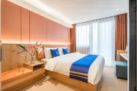 Super 8 Collection Hotel (Beijing Daxing Yihezhuang Metro Station)
