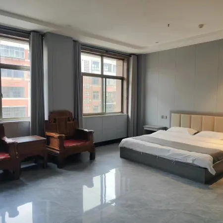 Xinhui Hotel