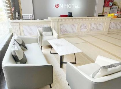 Hongli Business Hotel