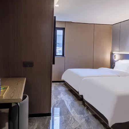 Yimi Collection Hotel (No.2 Hospital of Traditional Chinese Medicine Taojin Subway Station) Отели рядом с достопримечательностью «Парк Луху»