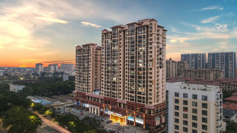 Borrman Hotel (Beihai Old Street/Golden Beach)