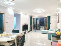 Xuwen Juxian Apartment (Chengdong Avenue Branch)