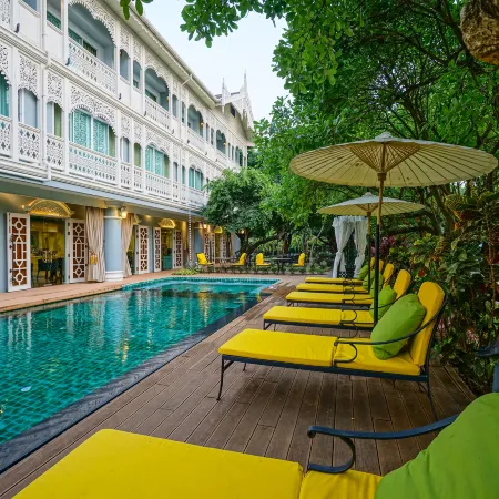At Pingnakorn Riverside Отели рядом с достопримечательностью «Академия Dara»