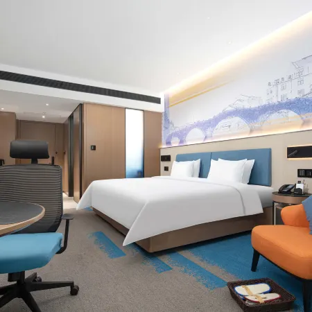 Hampton by Hilton Wenling